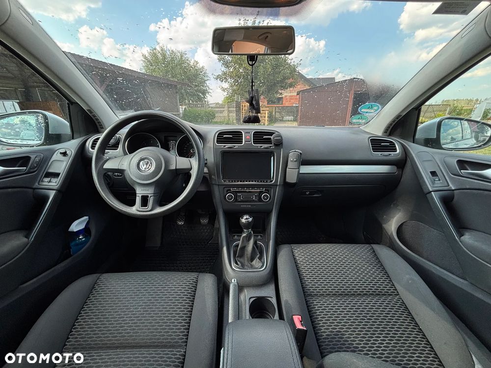 Volkswagen Golf 1.6 TDI Comfortline - 9