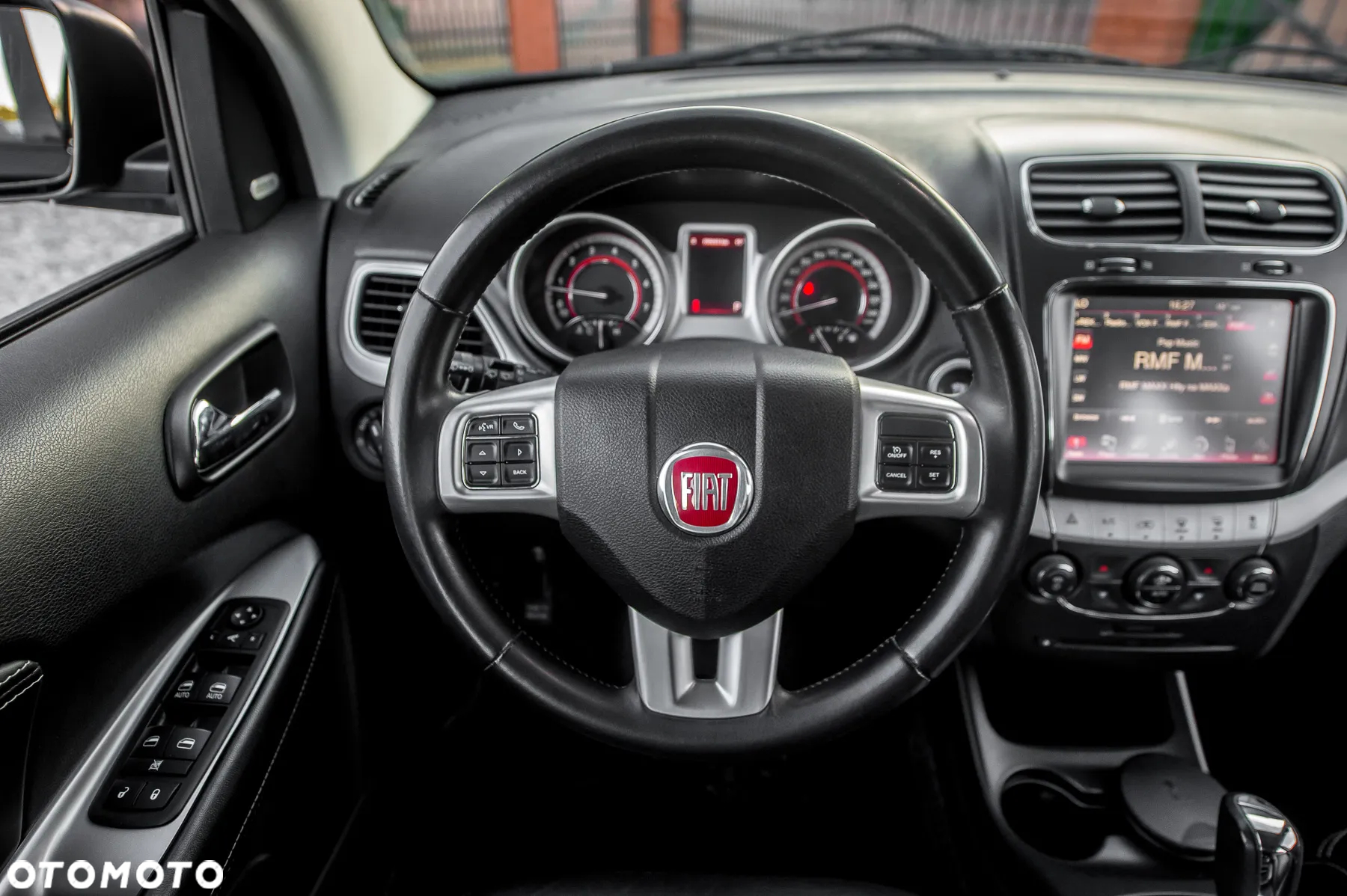 Fiat Freemont 3.6 V6 Lounge - 21