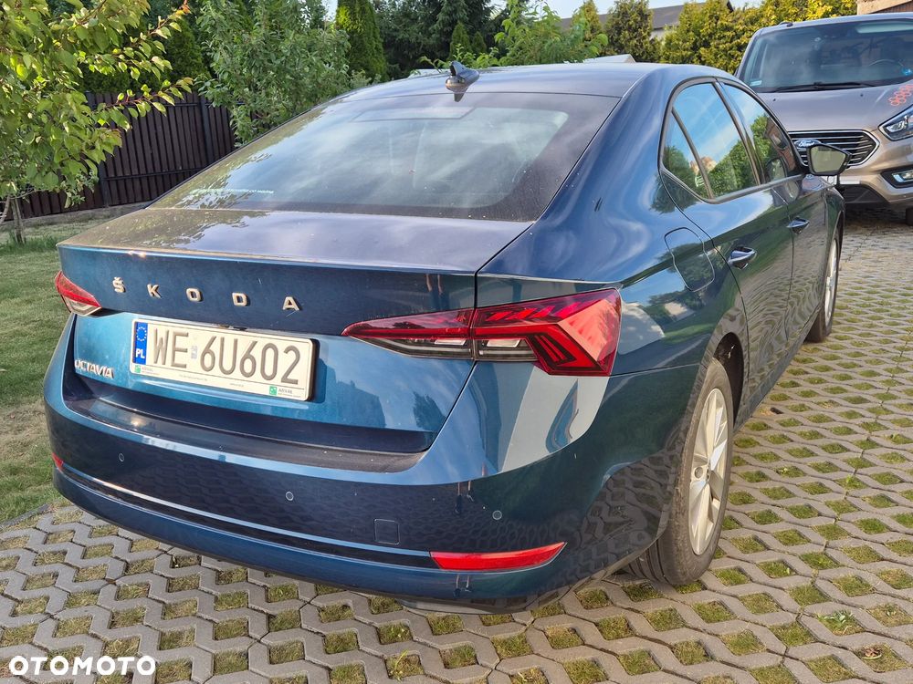 Skoda Octavia 2.0 TDI Style - 3