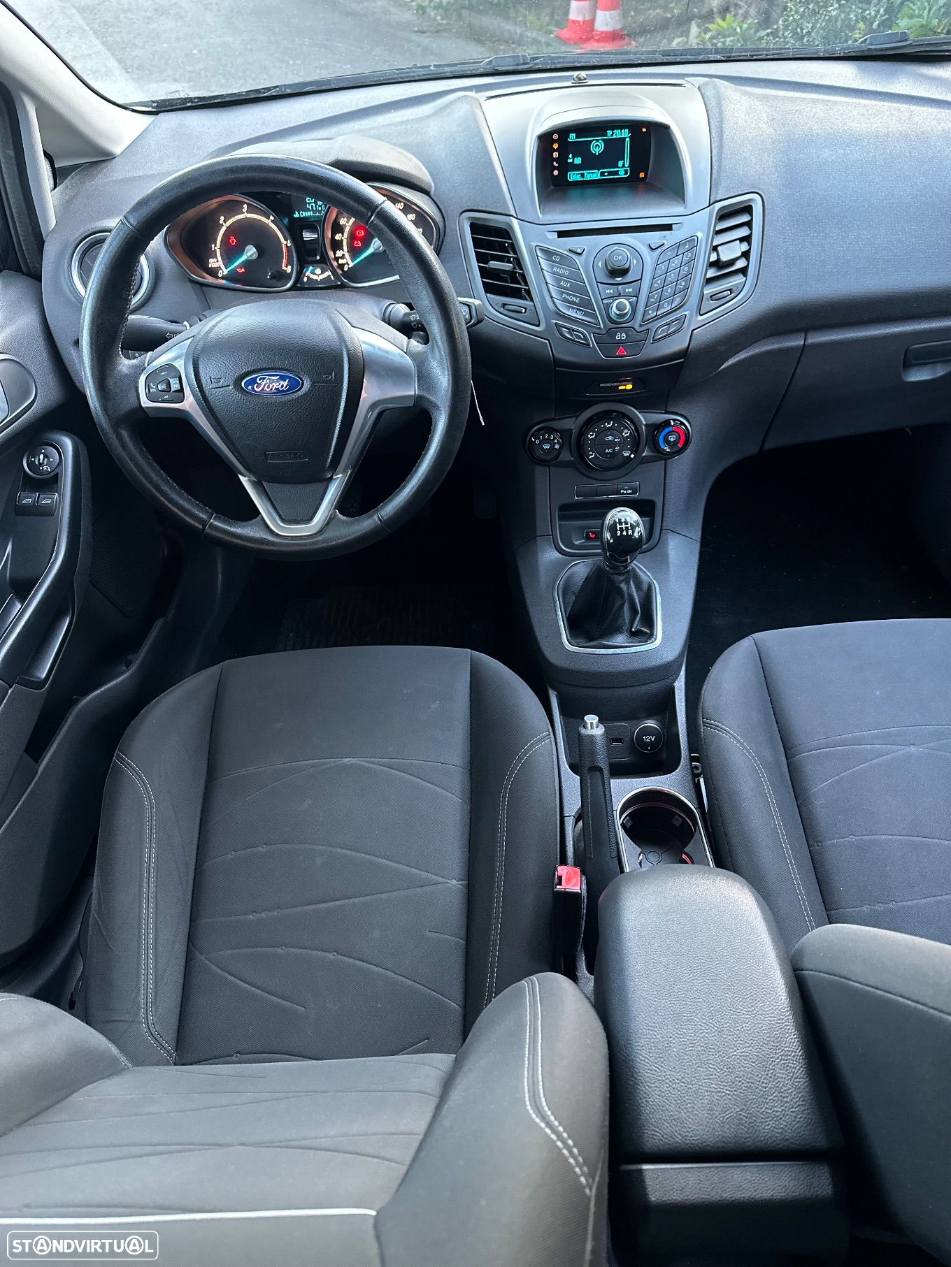 Ford Fiesta 1.5 TDCi Connected - 8