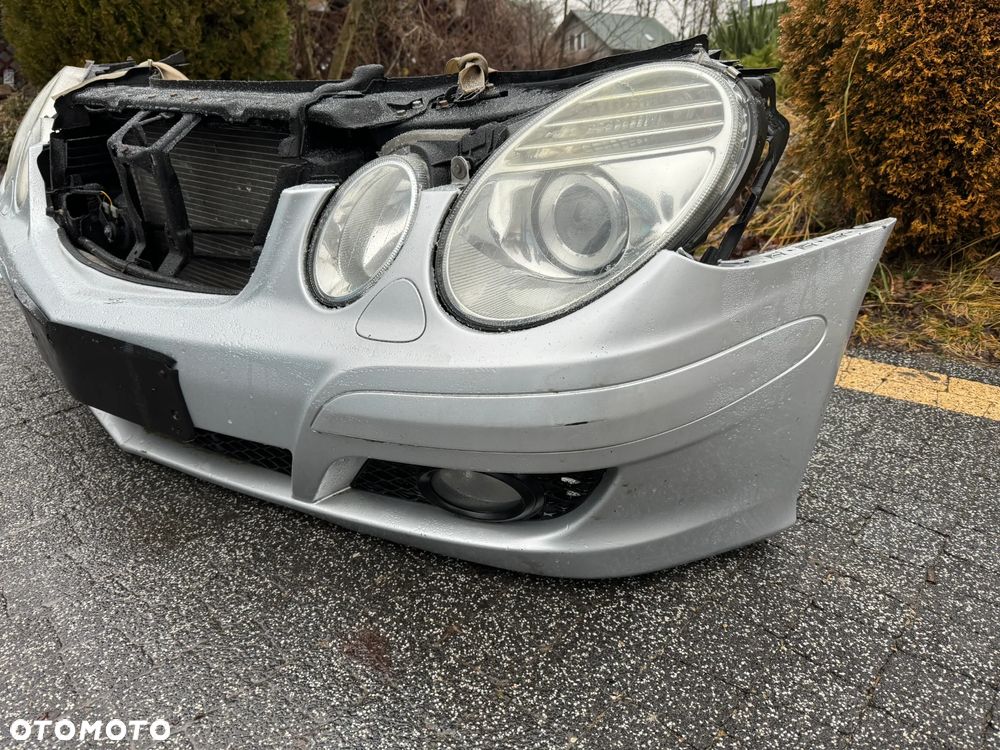 PRZÓD KOMPLETNY ZDERZAK PAS REFLEKTOR MERCEDES W211 LIFT FL - 2