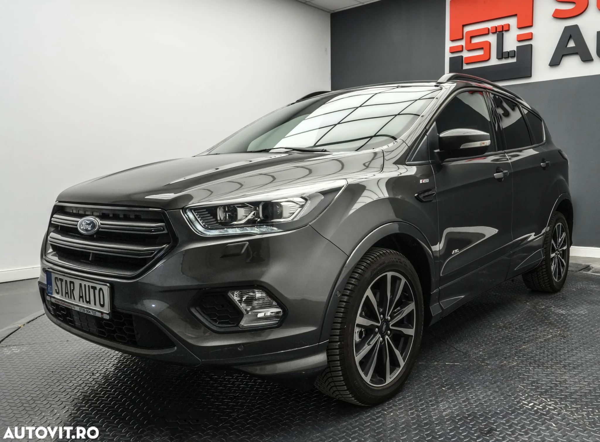 Ford Kuga 2.0 TDCi 4WD Powershift ST-Line - 1