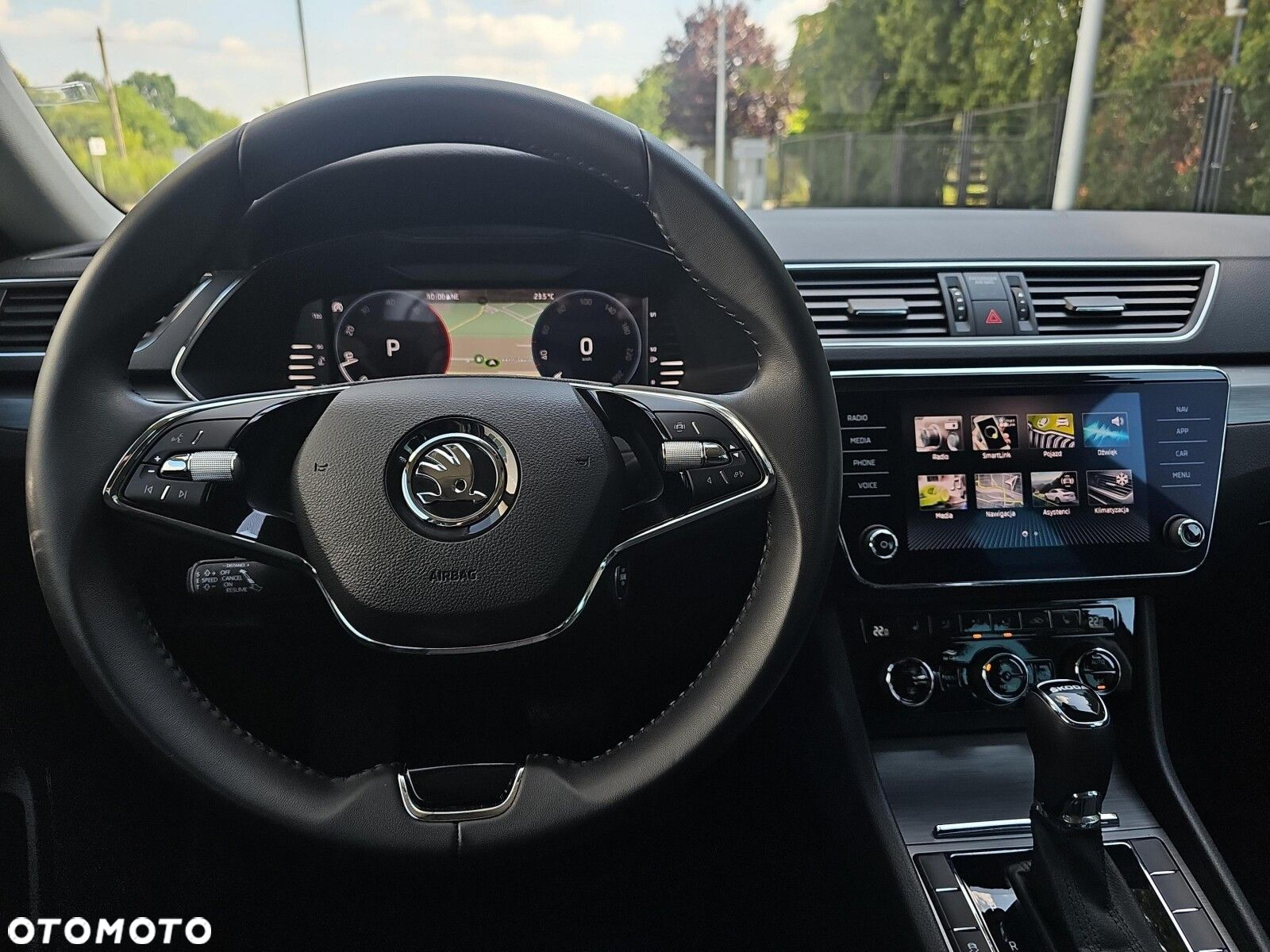 Skoda Superb 2.0 TDI SCR Style DSG - 10
