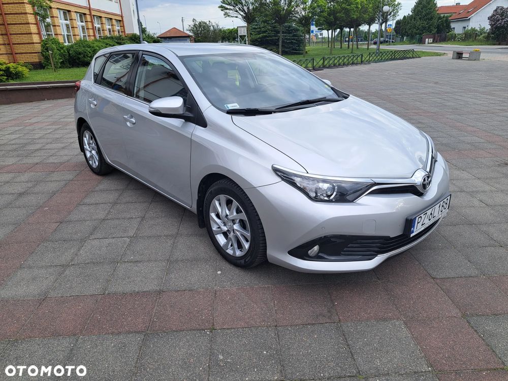 Toyota Auris - 3