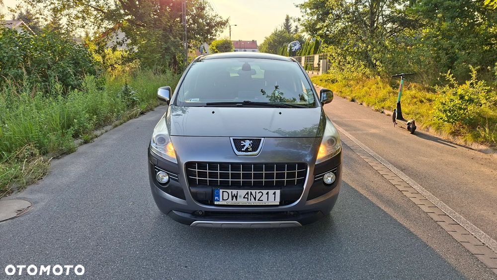 Peugeot 3008 1.6 Premium - 11