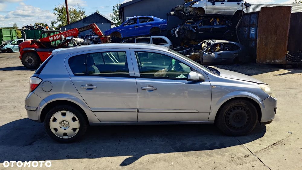 Opel Astra 06R 1.9 74 KW NA CZĘŚCI - 4