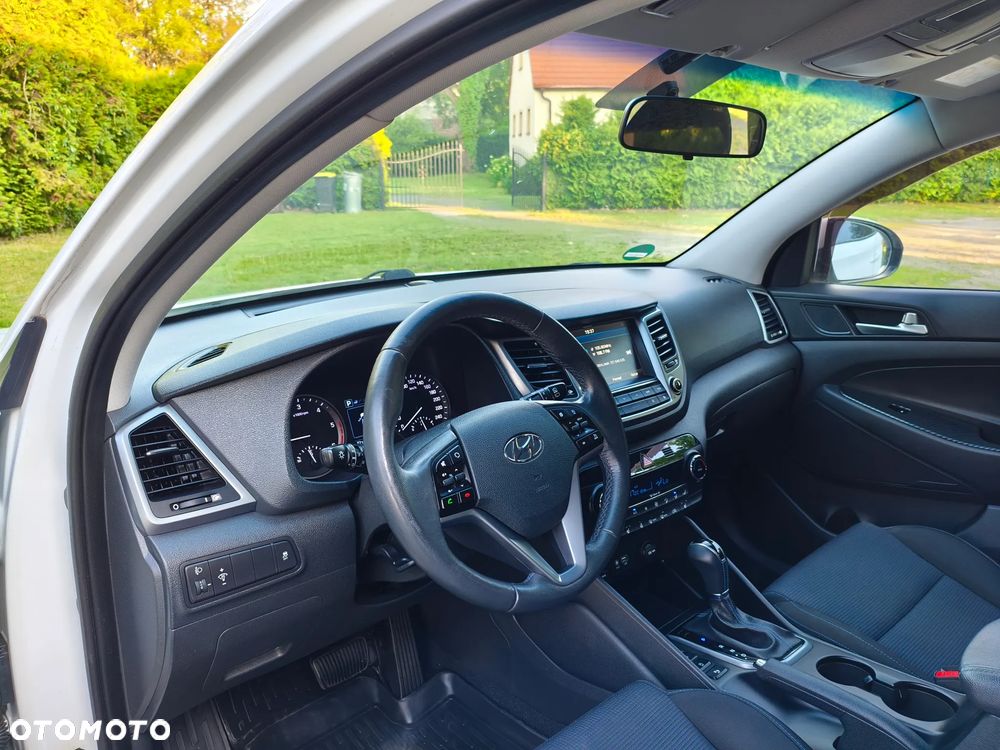Hyundai Tucson blue 1.7 CRDi 2WD DCT Advantage - 15
