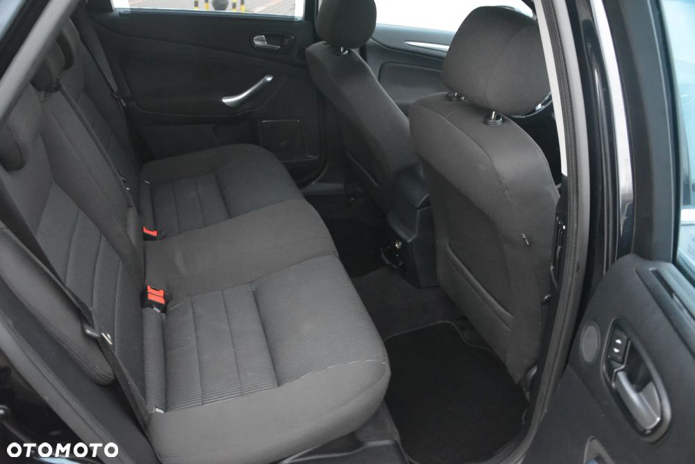 Ford Mondeo 2.0 Viva Titanium - 22