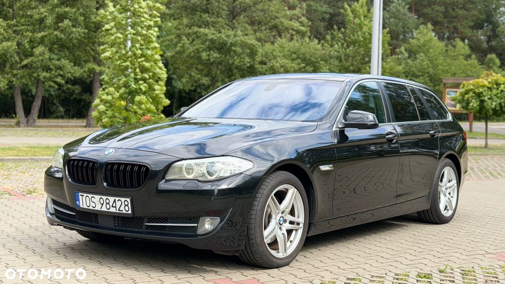 BMW Seria 5 - 34