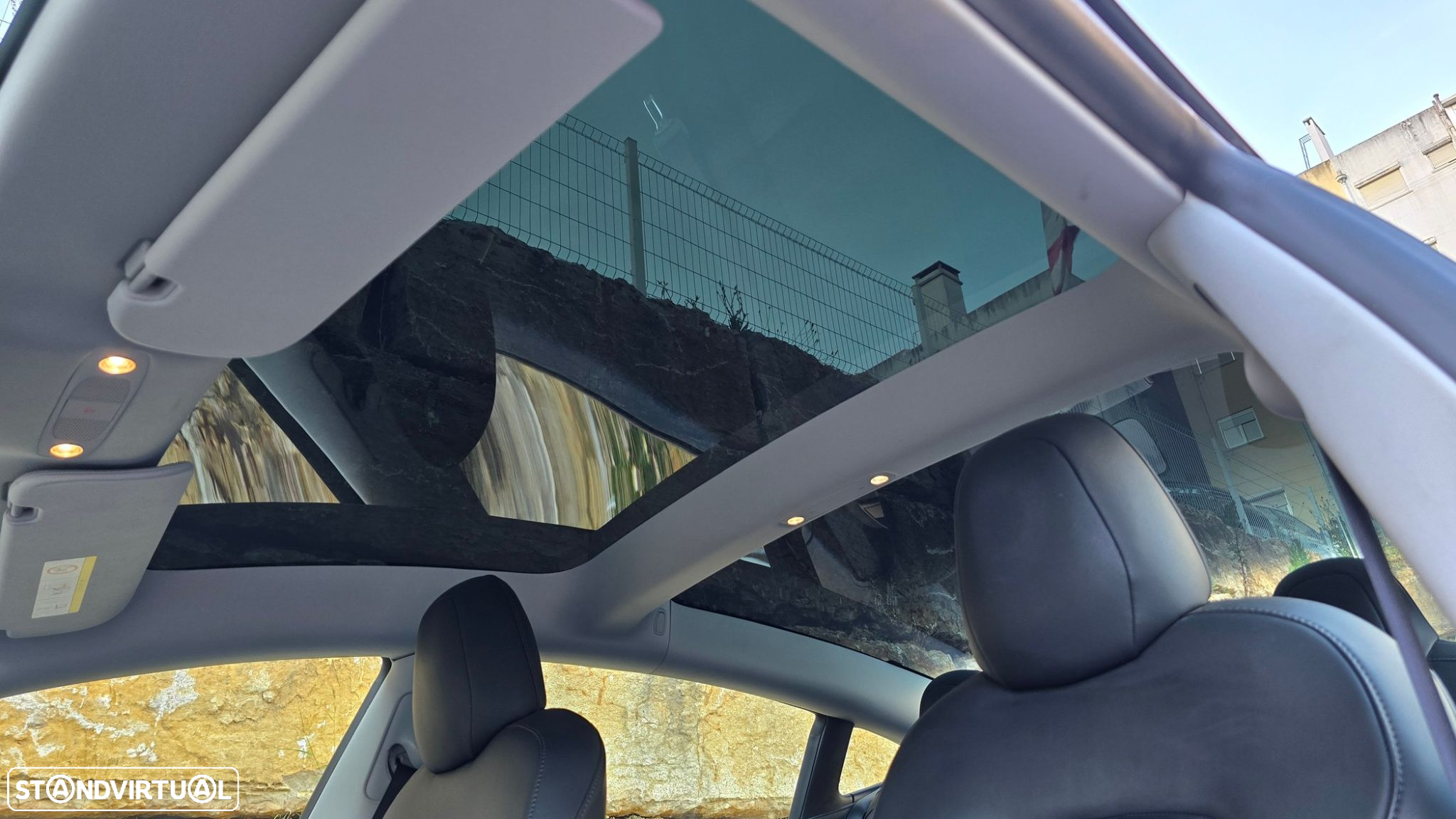 Tesla Model 3 - 7