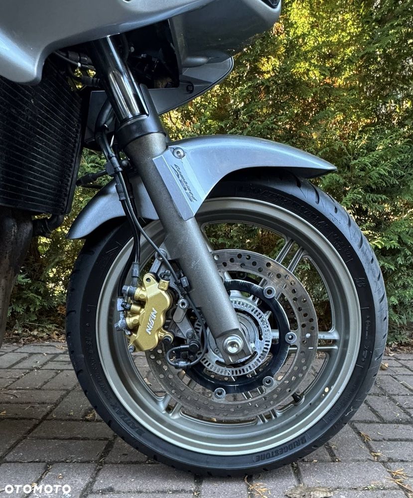 Honda CBF - 5
