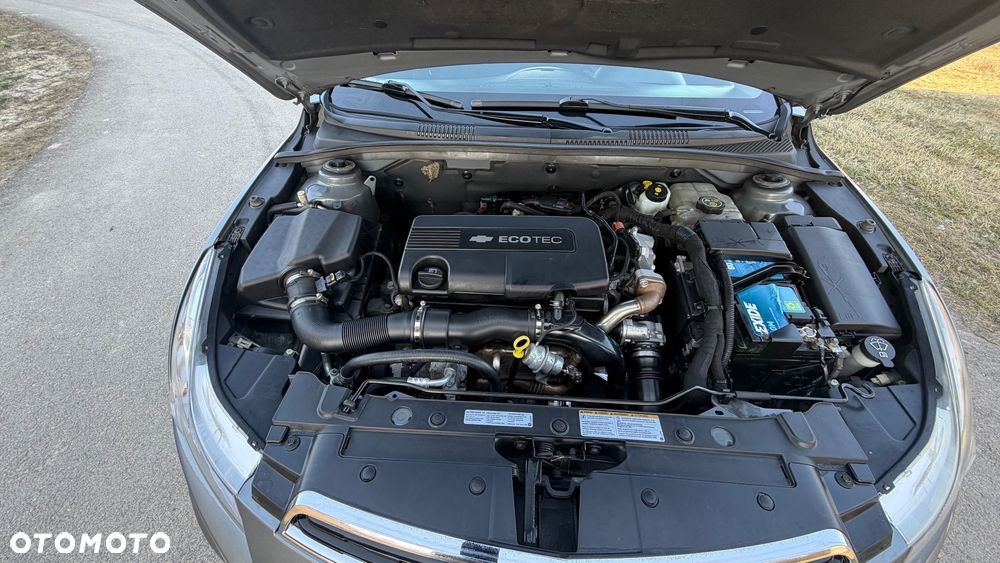 Chevrolet Cruze 1.7 LT - 19