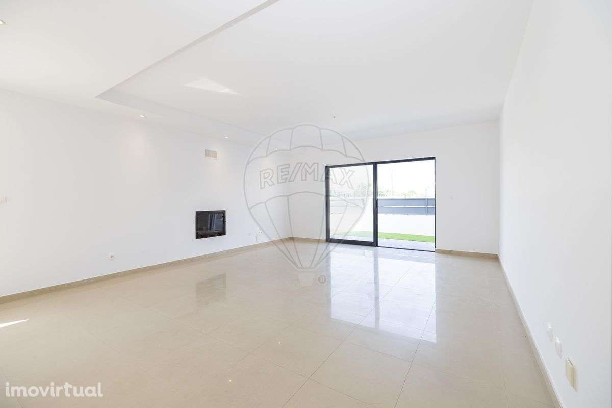 Moradia T4 para venda - Grande imagem: 3/25