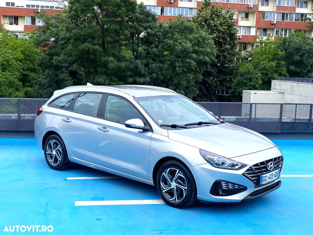 Hyundai i30 1.6 CRDI DCT Select - 23
