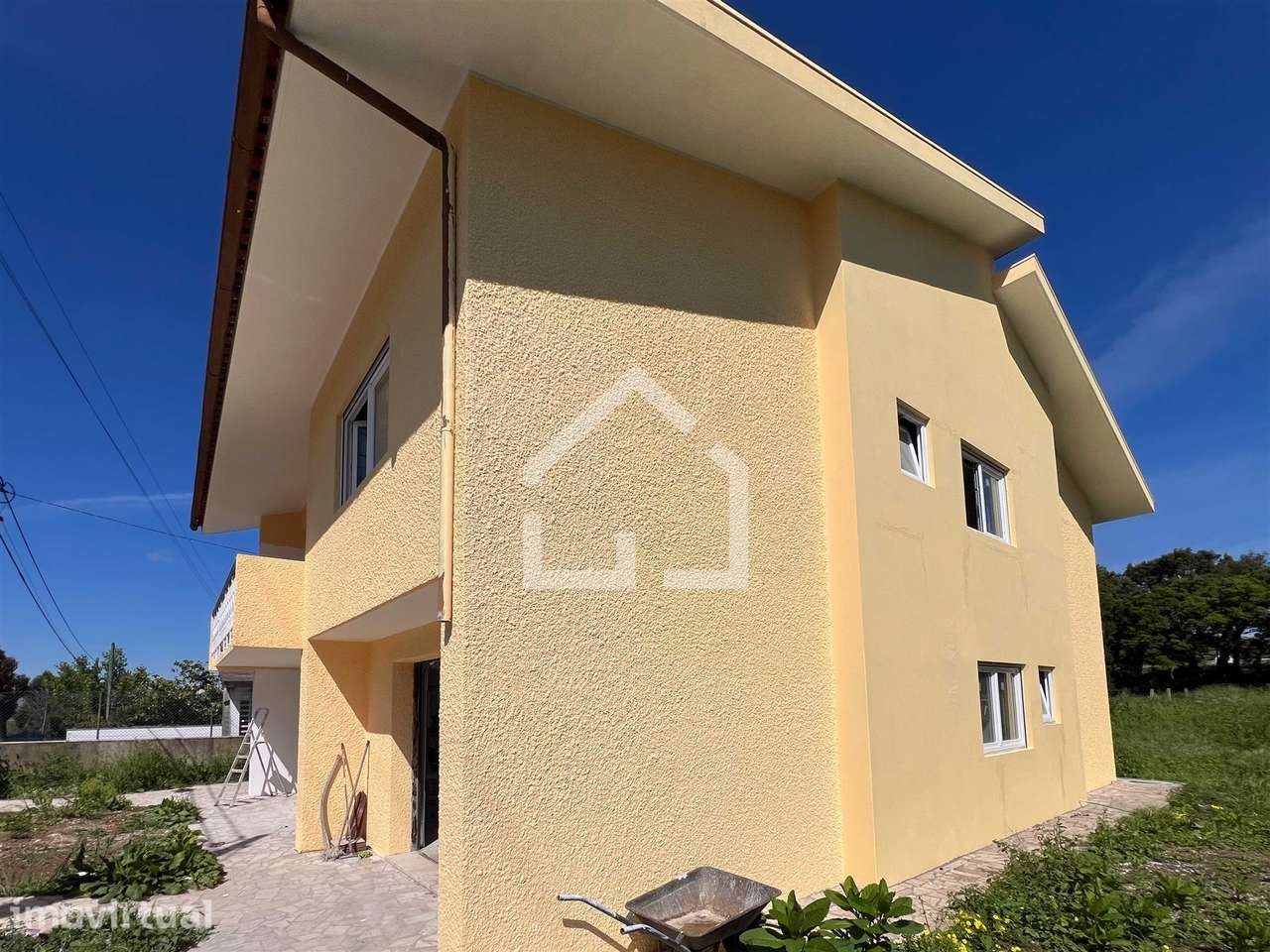 Moradia T3 RENOVADA - 2.860m2 de Terreno - Grande imagem: 2/8