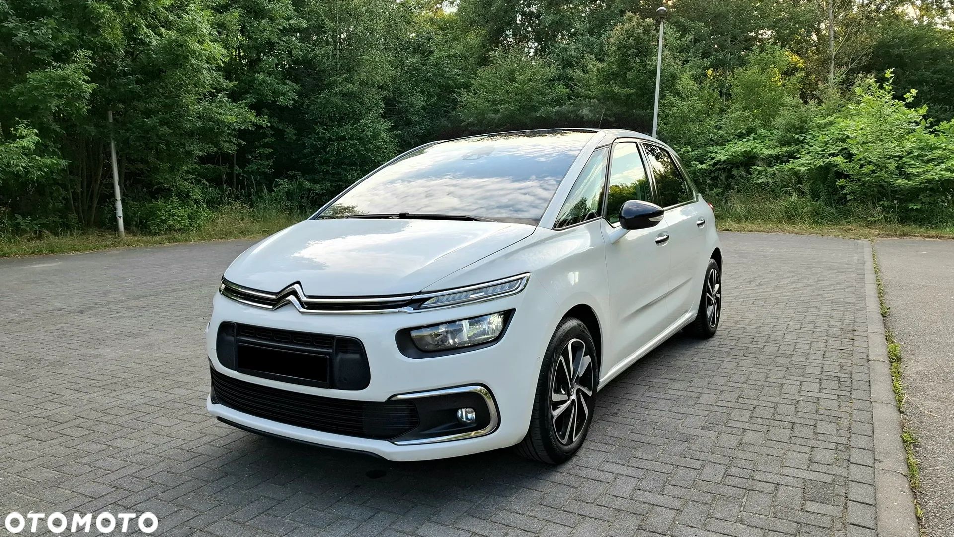 Citroën C4 Picasso 1.6 BlueHDi MoreLife S&S EAT6 - 1