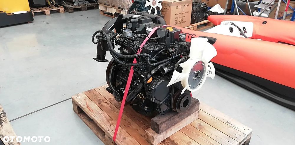 SILNIK YANMAR 4TNV98 44.9 kW 15 366 zł netto - 7