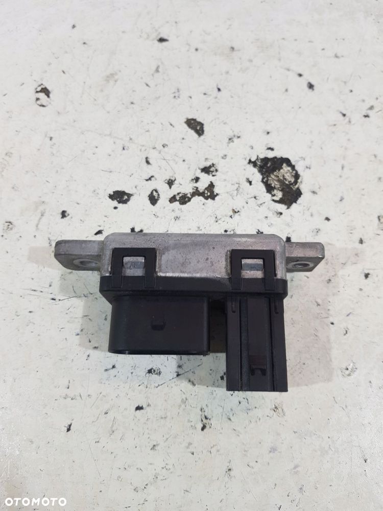 przekaźnik świec zarowych 31431776 volvo s60 v60 s80 2.0d d4204t5 - 3