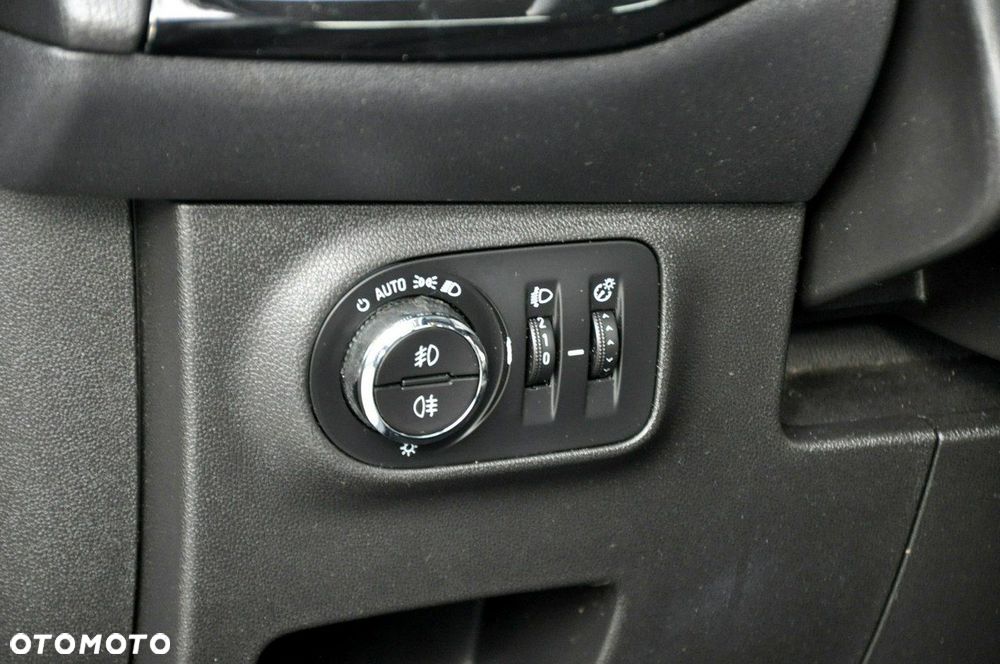 Opel Corsa - 36