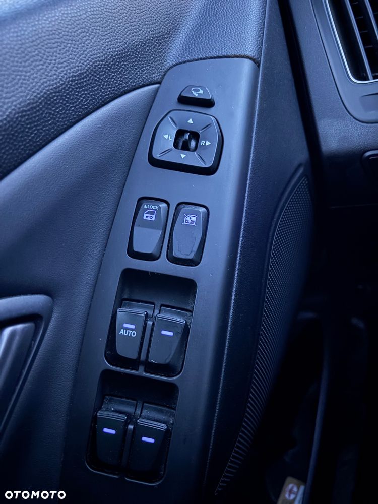 Hyundai ix35 2.0 GDI Premium 2WD - 25