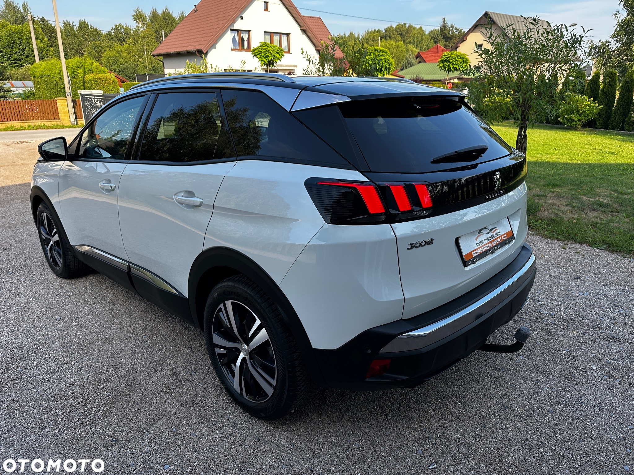 Peugeot 3008 HDi 115 Allure - 2