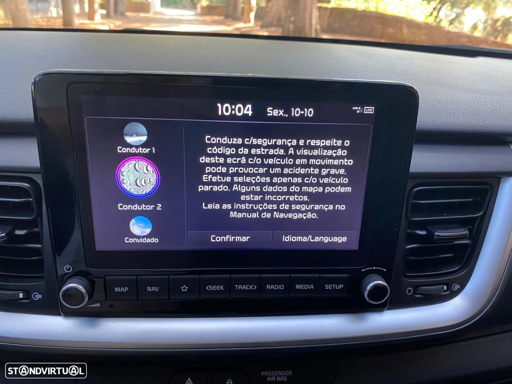 Kia Stonic 1.2 MPi Dynamic - 24