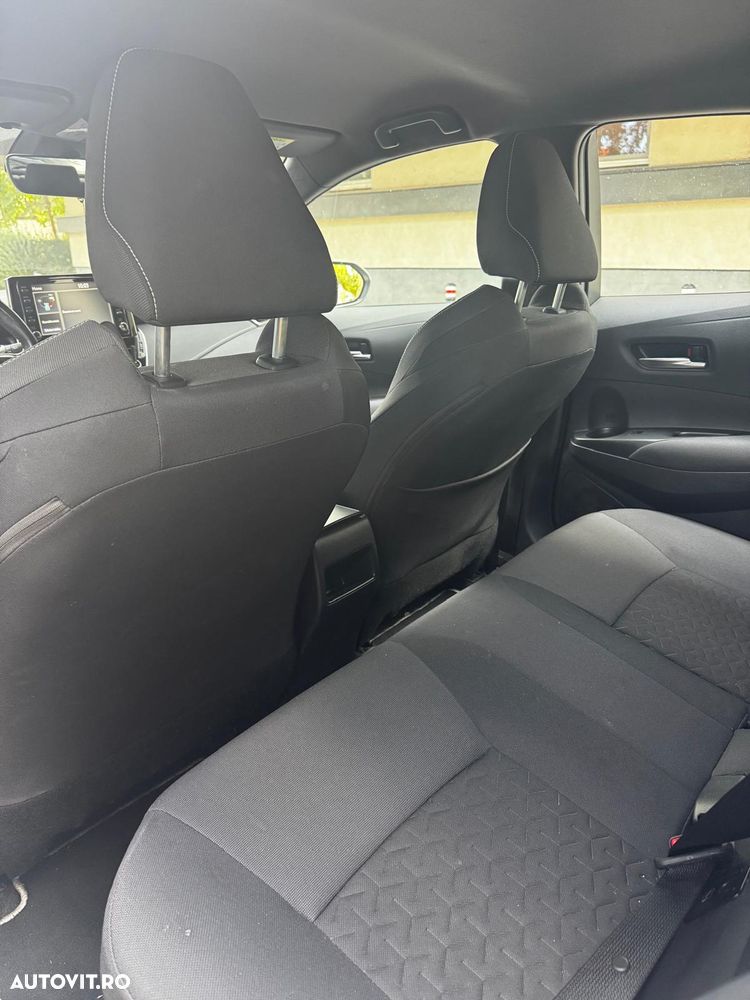 Toyota Corolla 1.8 HSD Dynamic - 13