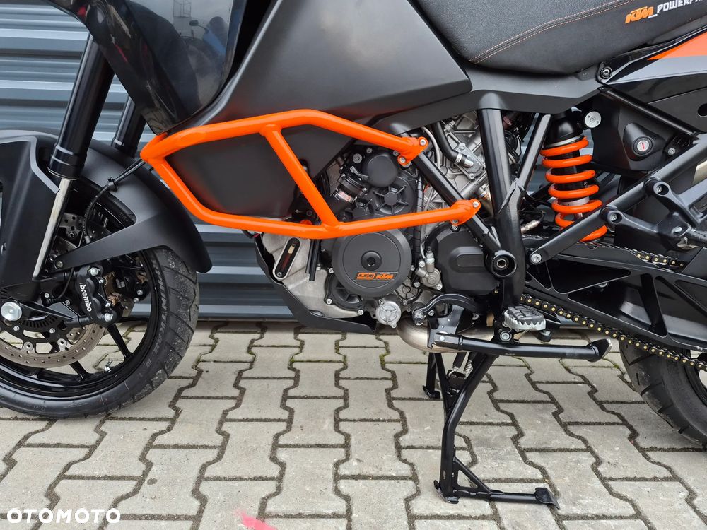 KTM Adventure - 22