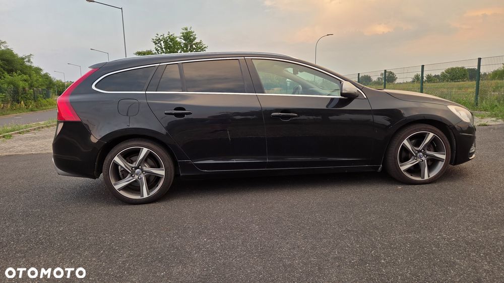 Volvo V60 D5 Geartronic RDesign - 7