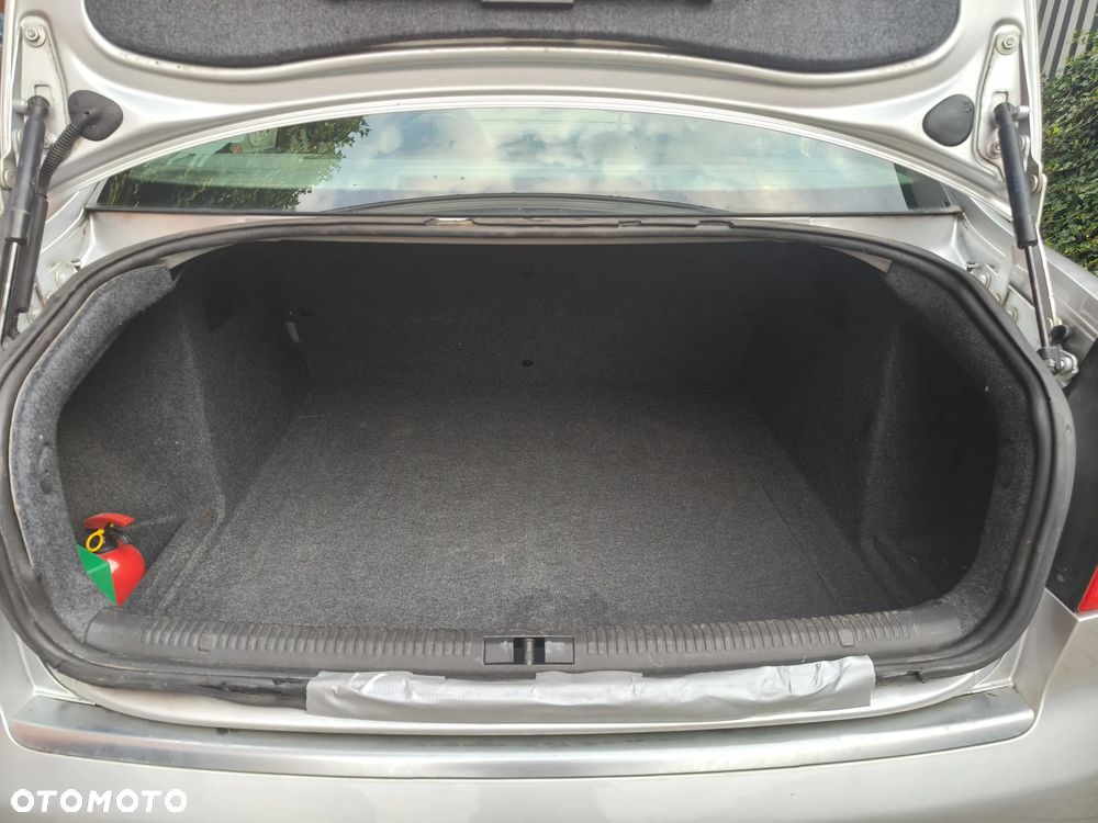 Audi A4 Limousine - 22