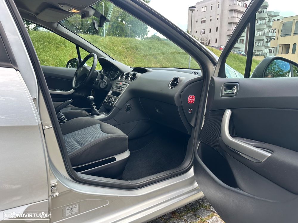 Peugeot 308 1.6 HDi Sport CVM6 - 31