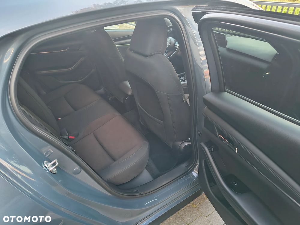 Mazda 3 e-SKYACTIV-G 122 M HYBRID EXCLUSIVE-LINE - 10