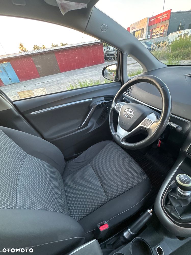 Toyota Verso 1.8 Prestige - 16