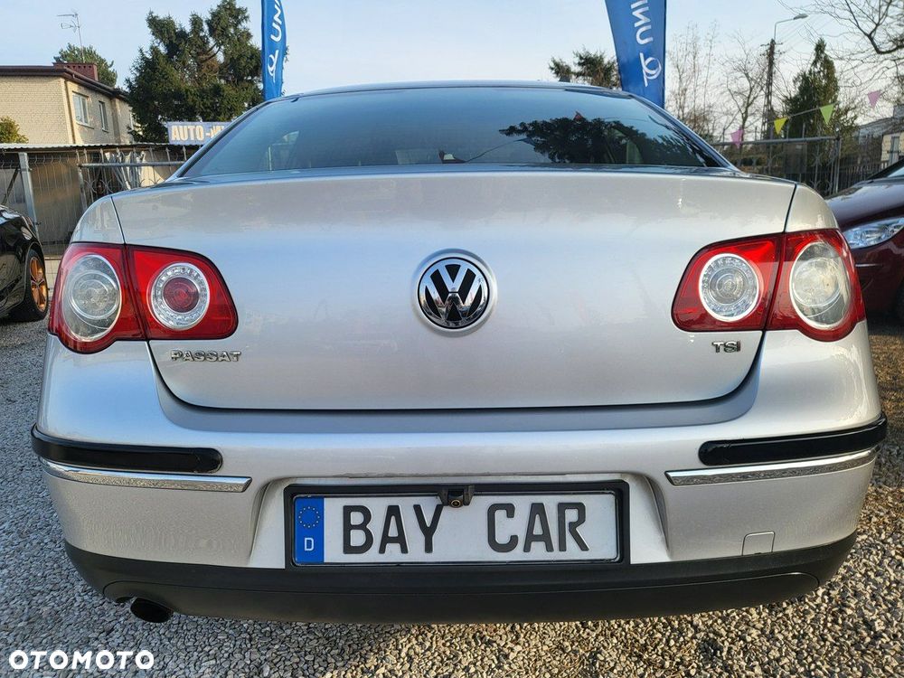 Volkswagen Passat - 6