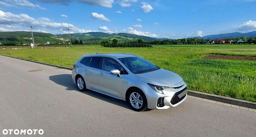 Toyota Corolla 1.8 Hybrid Selection - 24