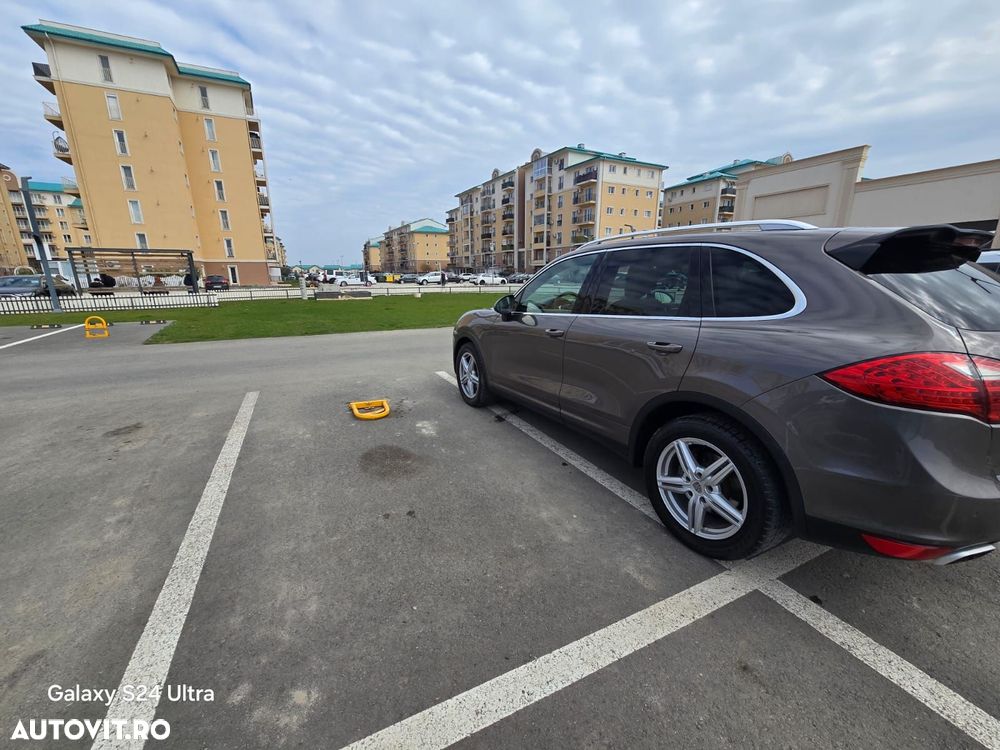 Porsche Cayenne 3.0TD TipTronic - 9