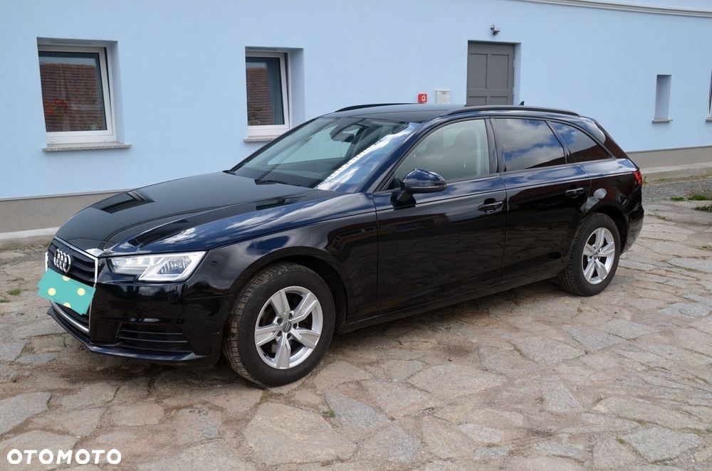 Audi A4 Avant - 4