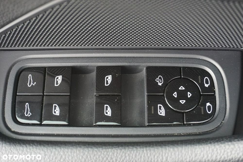 Porsche Panamera 4 - 15