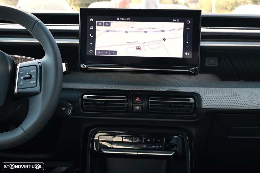 Citroën C3 1.2 Hybrid Max e-DSC6 - 11