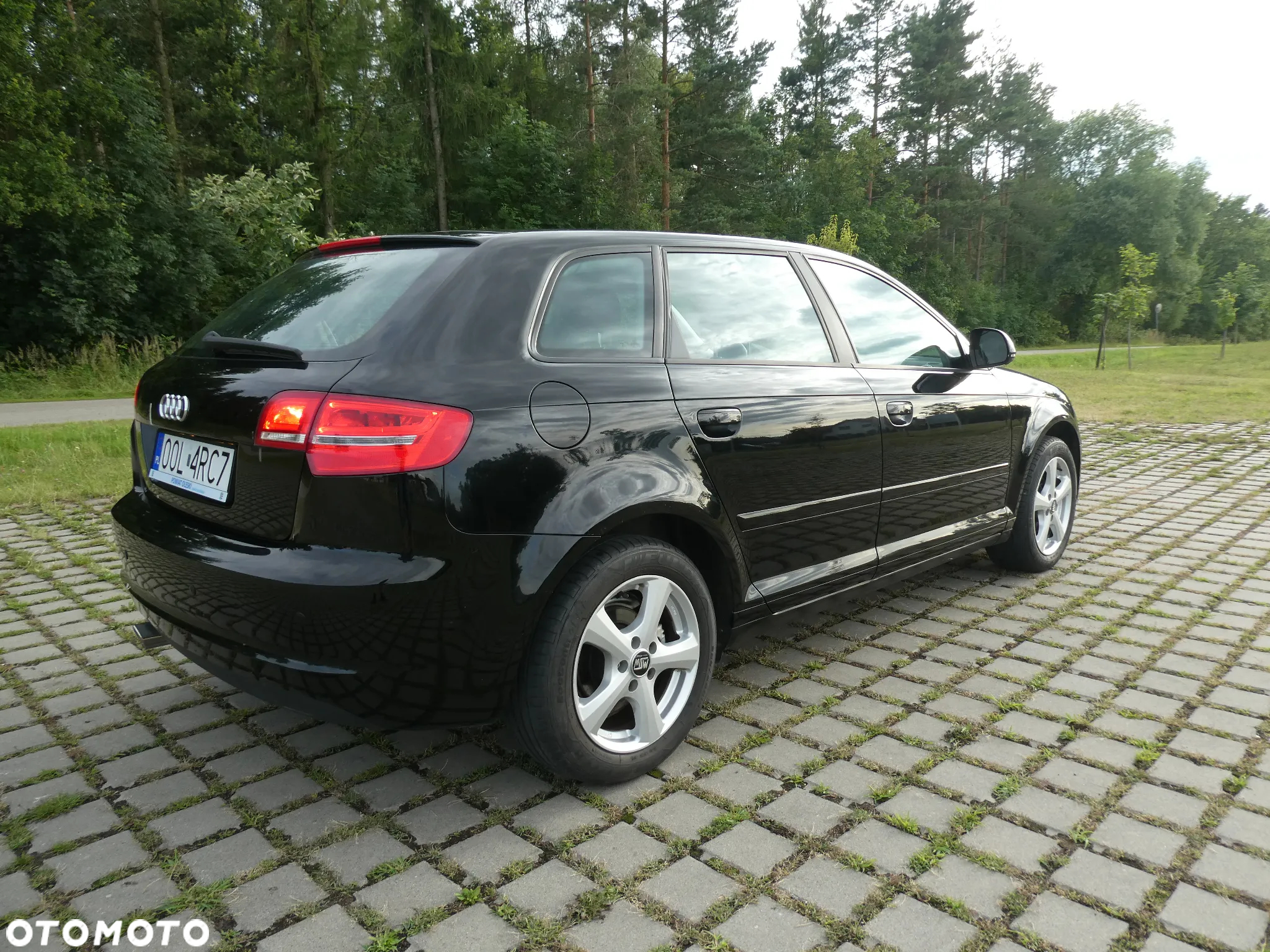 Audi A3 1.6 Sportback Ambition - 4