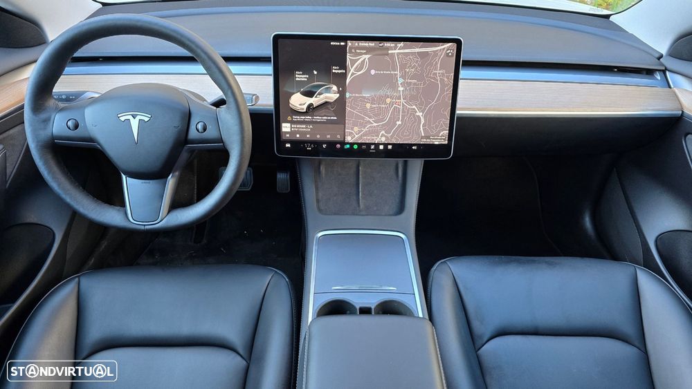Tesla Model 3 - 11