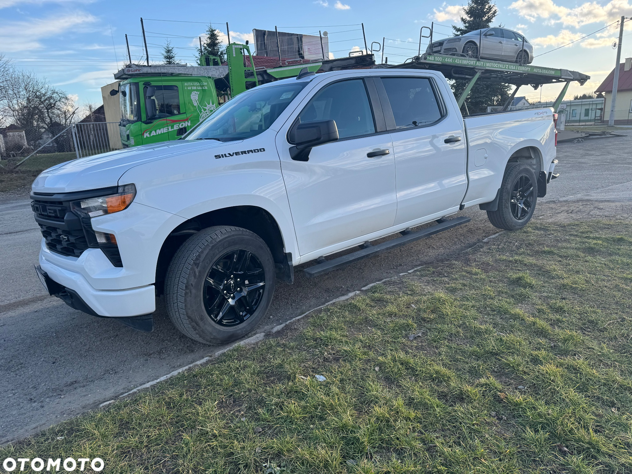 Chevrolet Silverado - 17