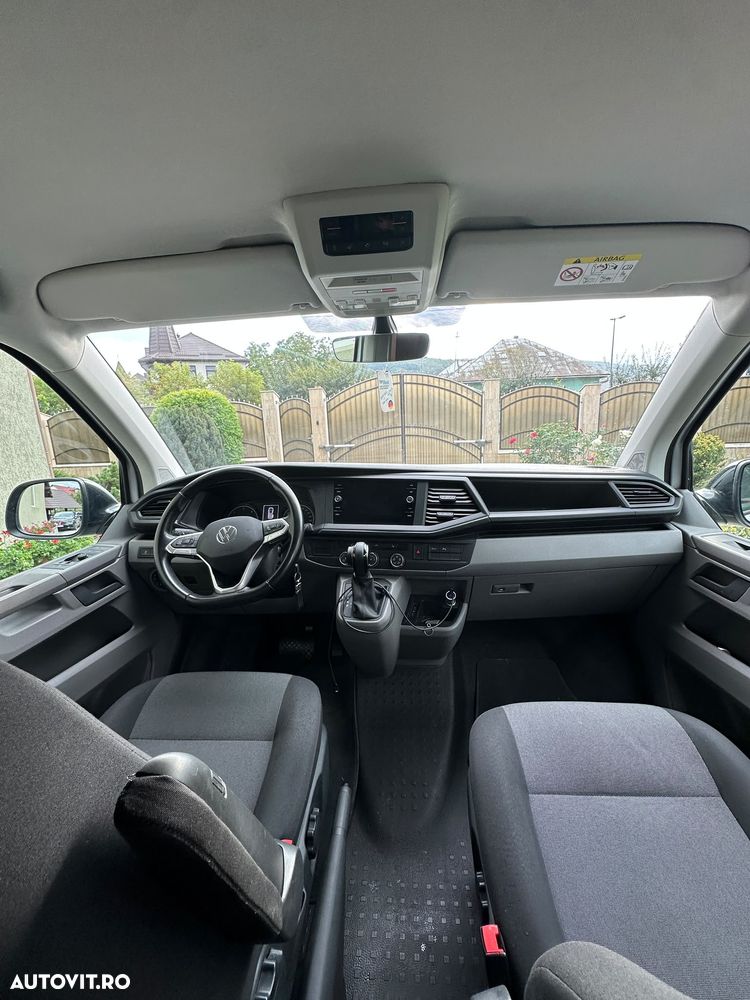 Volkswagen Caravelle - 7