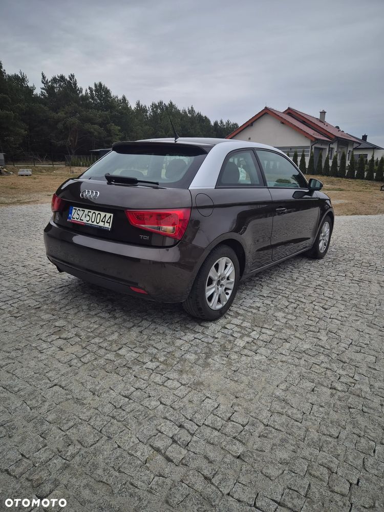 Audi A1 3-drzwiowe 1.6 TDI admired - 3