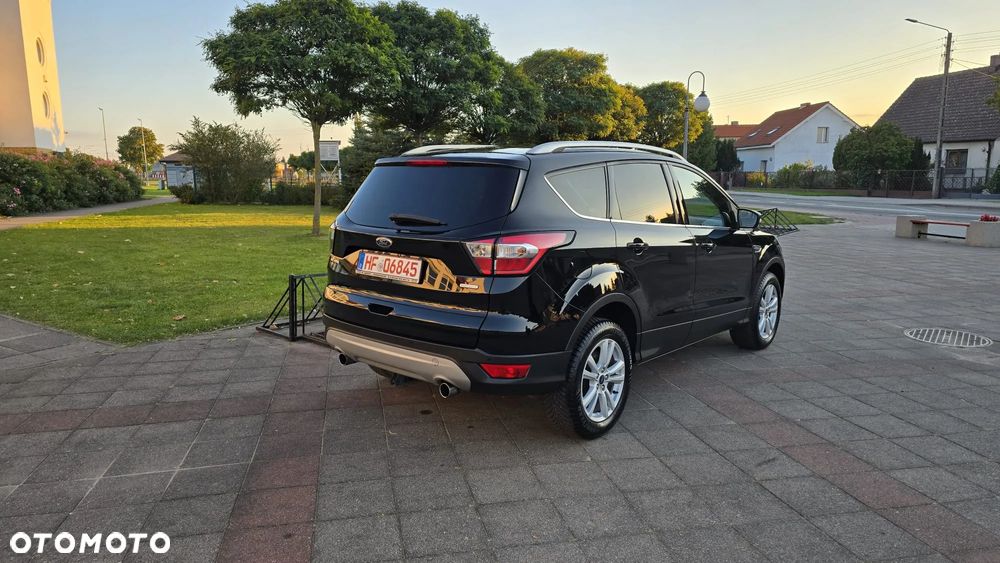 Ford Kuga - 11
