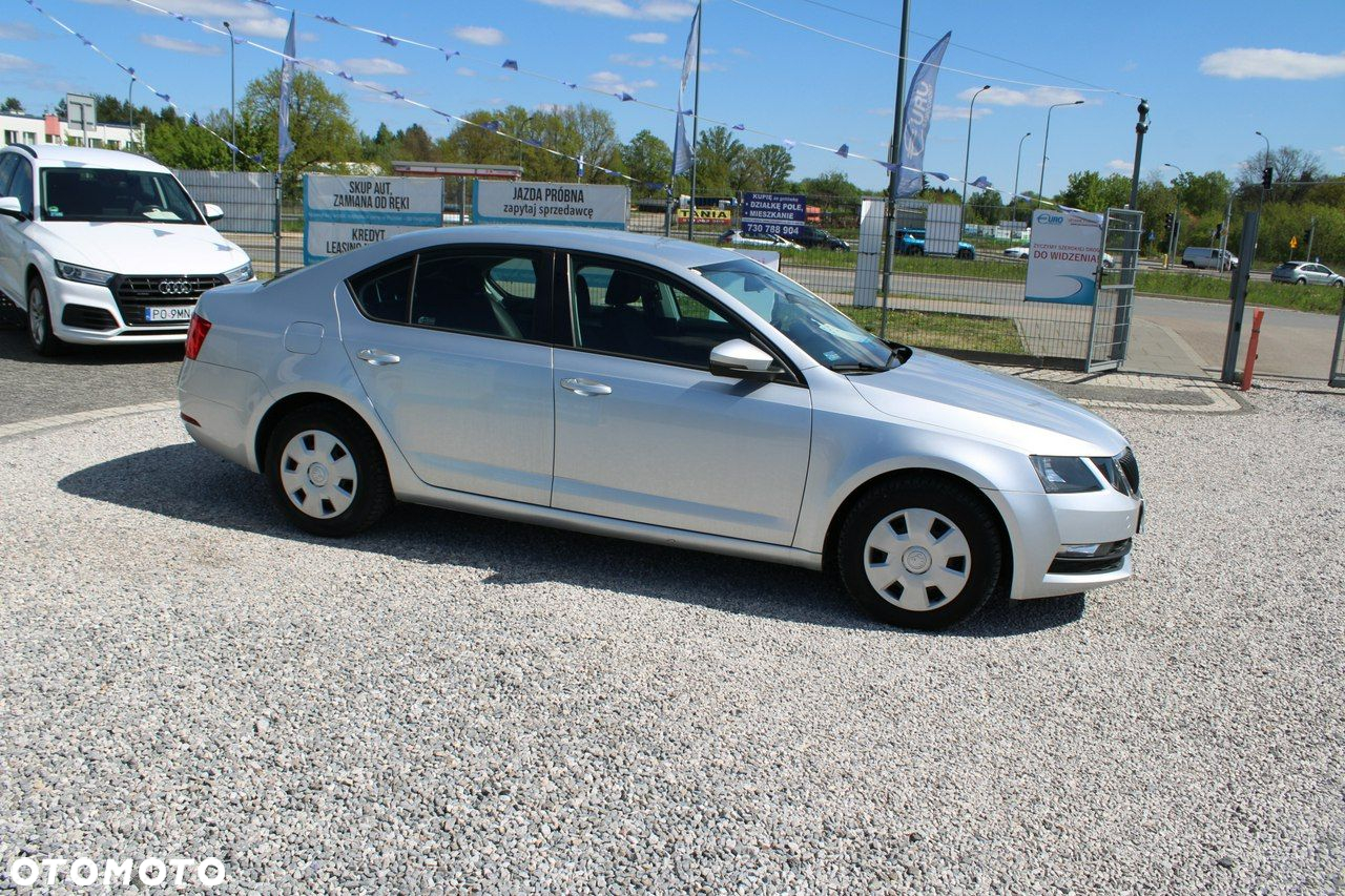 Skoda Octavia - 5