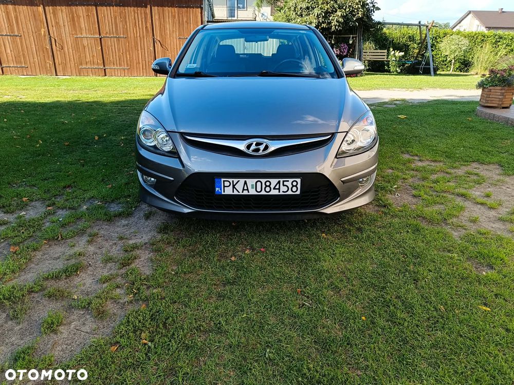 Hyundai i30 1.4 Comfort EU5 - 8
