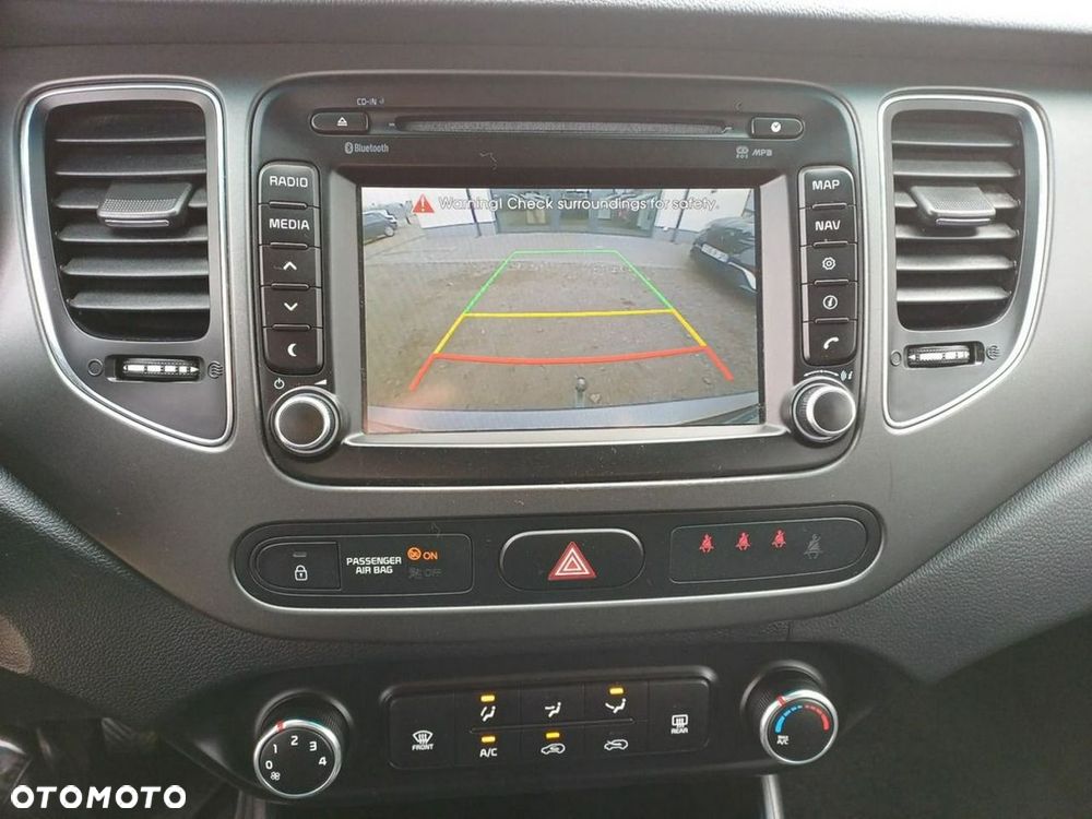 Kia Carens 1.7 CRDi 115 Dream Team Edition - 18