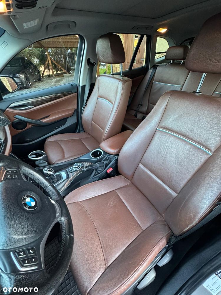 BMW X1 xDrive18d Sport Line - 16