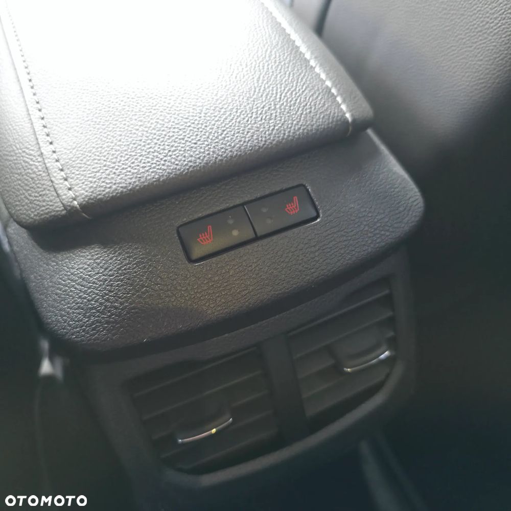 Ford Mondeo 2.0 TDCi STart-Stopp PowerShift-Aut Titanium - 32